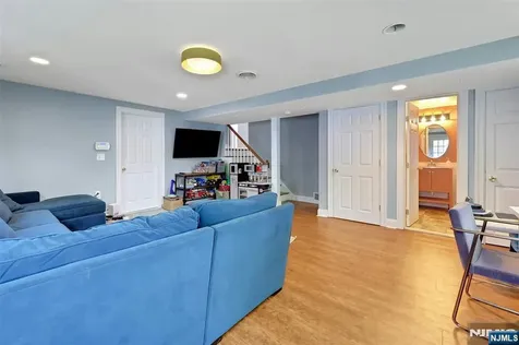 514 Rutland Avenue Teaneck NJ 07666