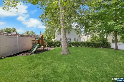 514 Rutland Avenue Teaneck NJ 07666