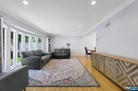 514 Rutland Avenue Teaneck NJ 07666