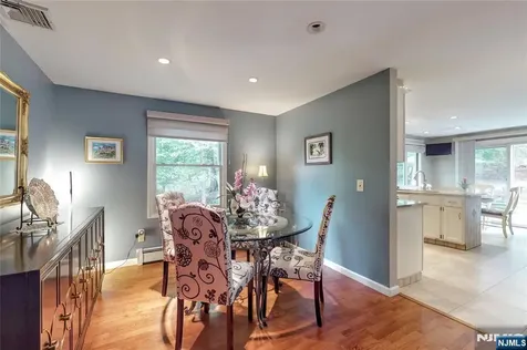 50 Seminole Avenue Oakland NJ 07436