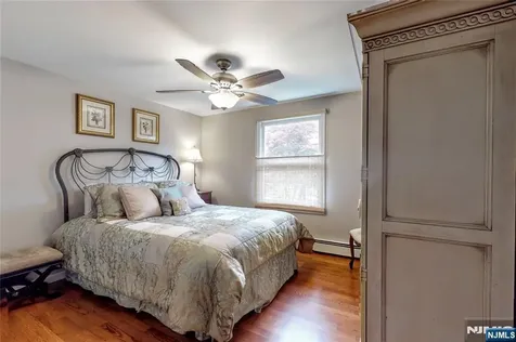 50 Seminole Avenue Oakland NJ 07436