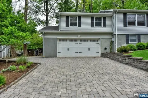 50 Seminole Avenue Oakland NJ 07436