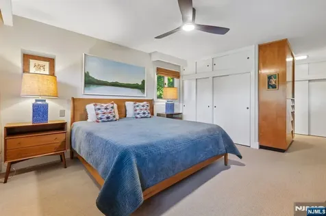 122 Sunrise Drive Hawthorne NJ 07506