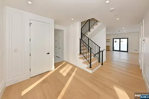212 Monroe Avenue River Edge NJ 07661