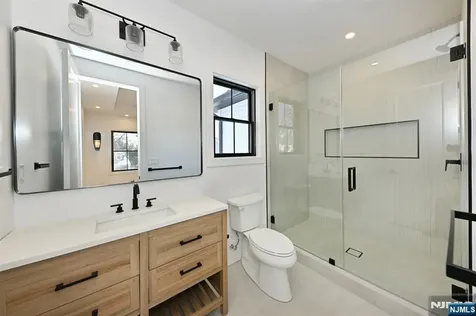 212 Monroe Avenue River Edge NJ 07661