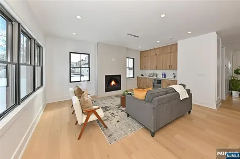 212 Monroe Avenue River Edge NJ 07661