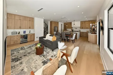 212 Monroe Avenue River Edge NJ 07661