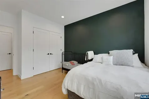 58 Spring Avenue Bergenfield NJ 07621