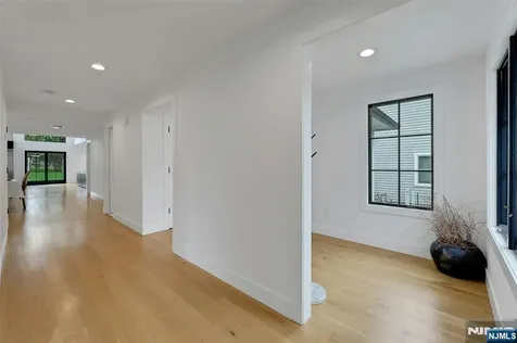 58 Spring Avenue Bergenfield NJ 07621