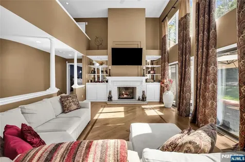 70 Forest Hills Cedar Grove NJ 07009