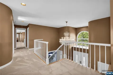 70 Forest Hills Cedar Grove NJ 07009