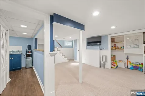 28 Mountain Avenue Bloomfield NJ 07003