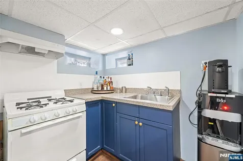 28 Mountain Avenue Bloomfield NJ 07003
