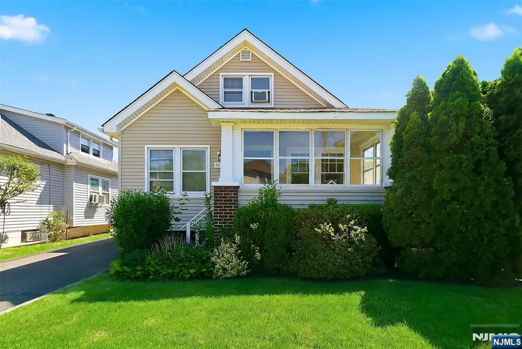 12-19 Rosewood Street Fair Lawn NJ 07410