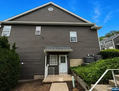 20 S Midland Avenue Kearny NJ 07032