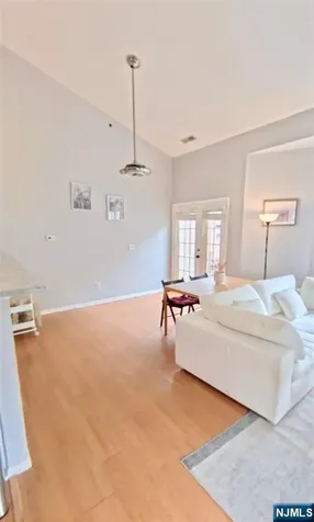 20 S Midland Avenue Kearny NJ 07032