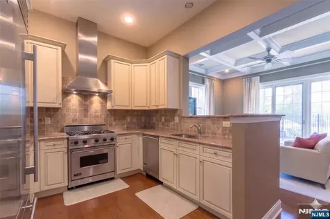 4102 Piermont Road Tenafly NJ 07670