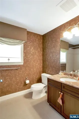 4102 Piermont Road Tenafly NJ 07670