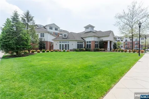 4102 Piermont Road Tenafly NJ 07670