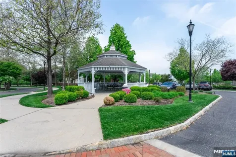 4102 Piermont Road Tenafly NJ 07670