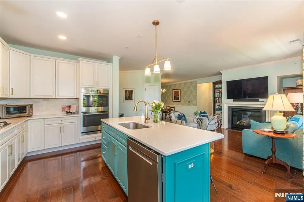 3 Pebble Road Woodland Park NJ 07424