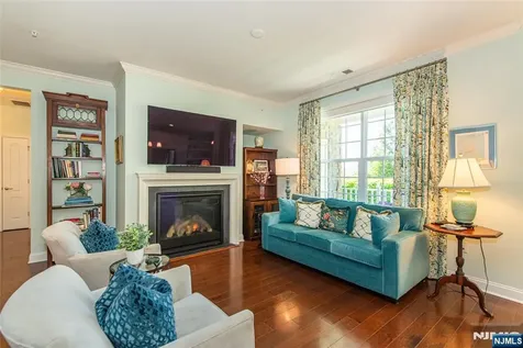 3 Pebble Road Woodland Park NJ 07424
