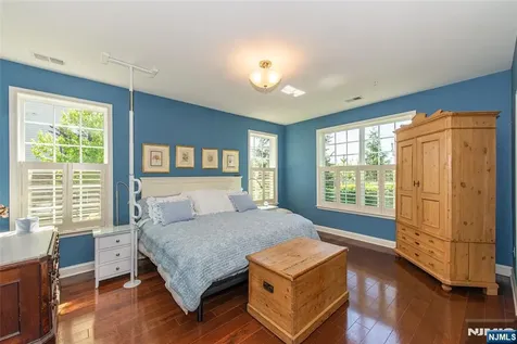 3 Pebble Road Woodland Park NJ 07424