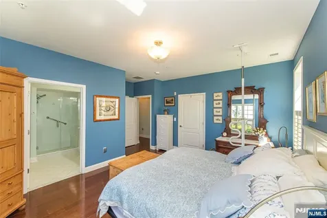 3 Pebble Road Woodland Park NJ 07424