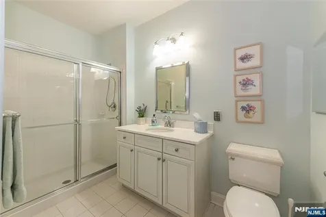 3 Pebble Road Woodland Park NJ 07424