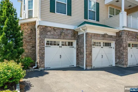 3 Pebble Road Woodland Park NJ 07424