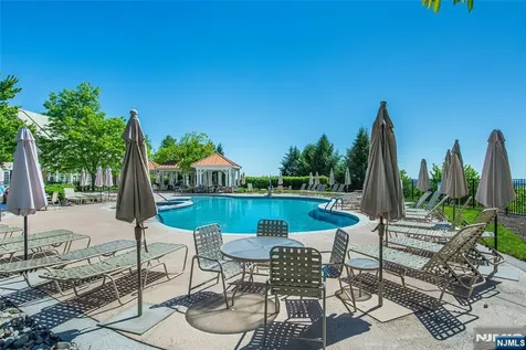 3 Pebble Road Woodland Park NJ 07424