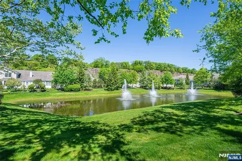 3 Pebble Road Woodland Park NJ 07424