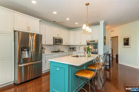 3 Pebble Road Woodland Park NJ 07424