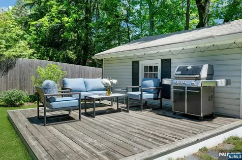 129 Mount Hebron Road Montclair NJ 07043