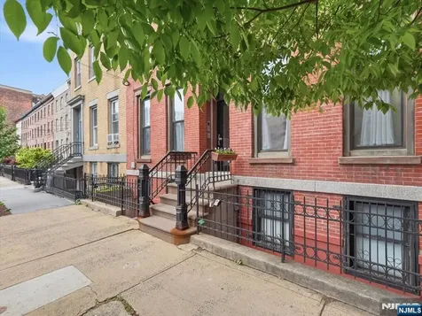 264 3rd Street Jersey City NJ 07302