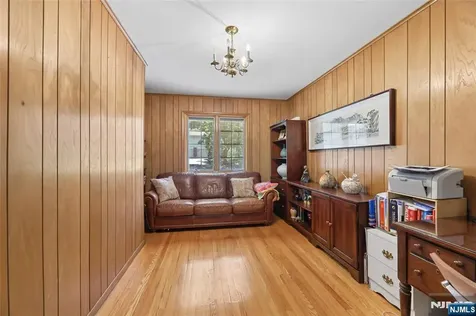 12 Beverly Road Englewood Cliffs NJ 07632