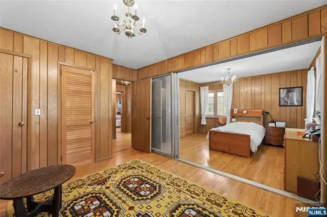 12 Beverly Road Englewood Cliffs NJ 07632