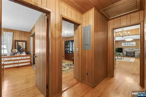 12 Beverly Road Englewood Cliffs NJ 07632