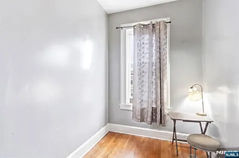 307 Old Bergen Road Jersey City NJ 07305