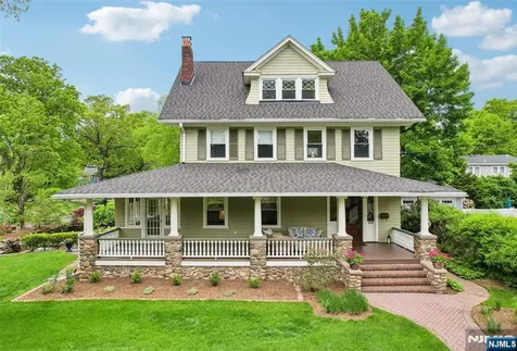 308 Woodside Avenue Ridgewood NJ 07450