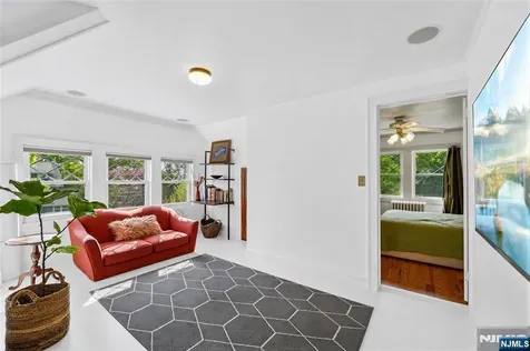 308 Woodside Avenue Ridgewood NJ 07450