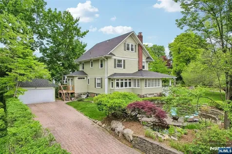 308 Woodside Avenue Ridgewood NJ 07450
