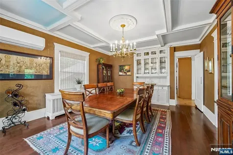 308 Woodside Avenue Ridgewood NJ 07450