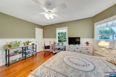 52 Terrace Avenue Rochelle Park NJ 07662