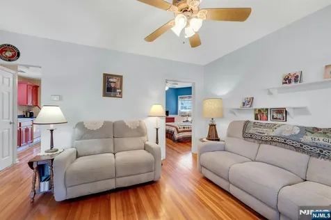 52 Terrace Avenue Rochelle Park NJ 07662