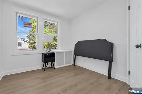 288 Harrison Street Nutley NJ 07110