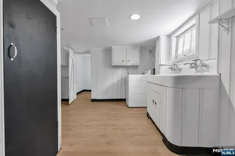 288 Harrison Street Nutley NJ 07110