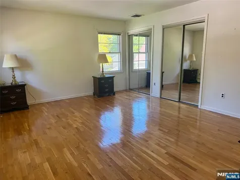 2 Eisenhower Road Closter NJ 07624