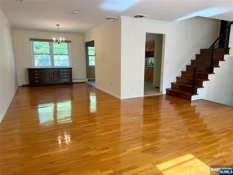 2 Eisenhower Road Closter NJ 07624