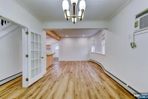 40 Grove Street Elmwood Park NJ 07407